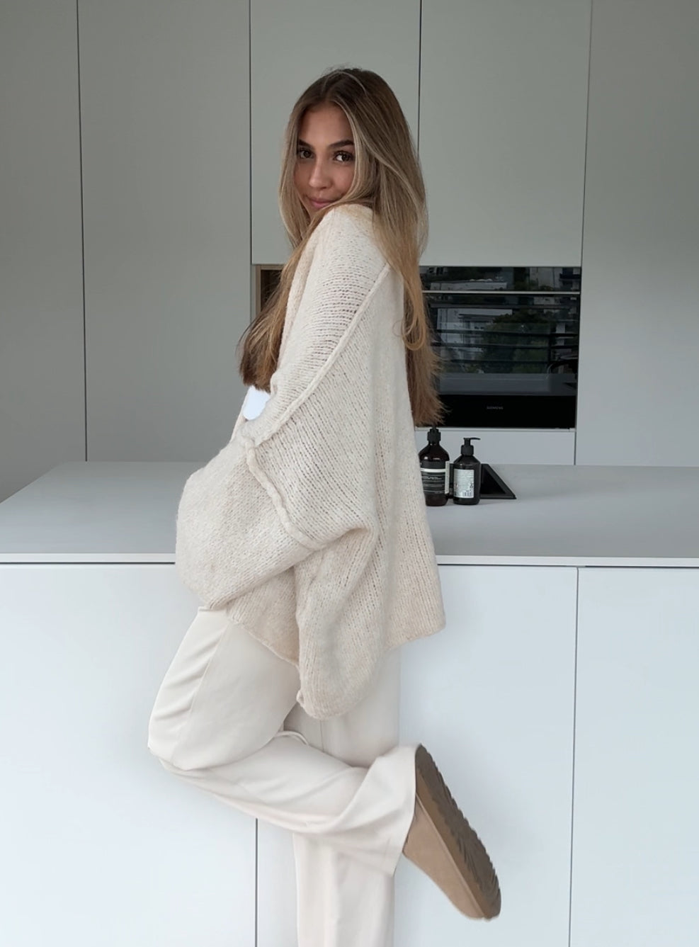 Emma™ | Chunky Vanilla Cardigan